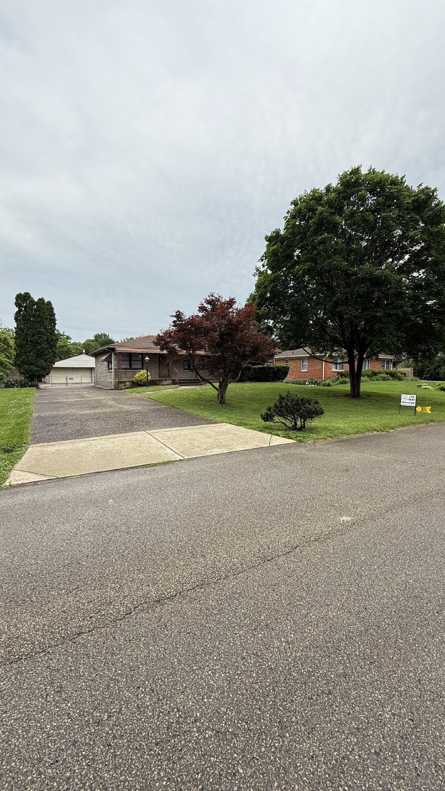 3bd 2ba home in the Bowman Field area property image