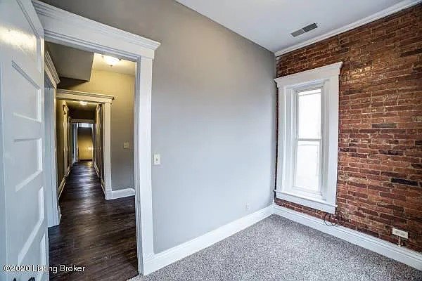 4 Bedroom Apartment on 3rd St $1450/mo property image