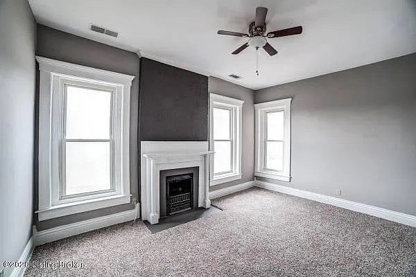 4 Bedroom Apartment on 3rd St $1450/mo property image