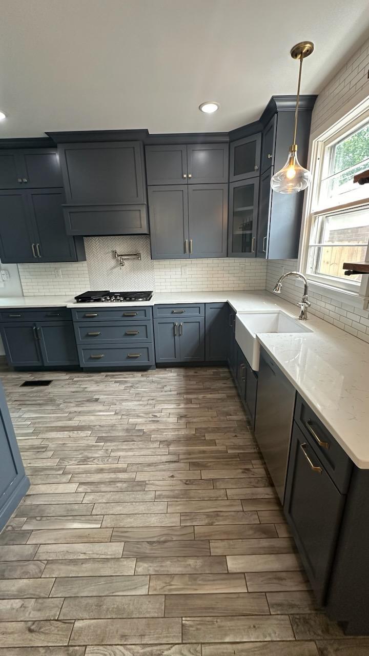 $2200/mo 4bd 1ba near Frankfort Ave property image