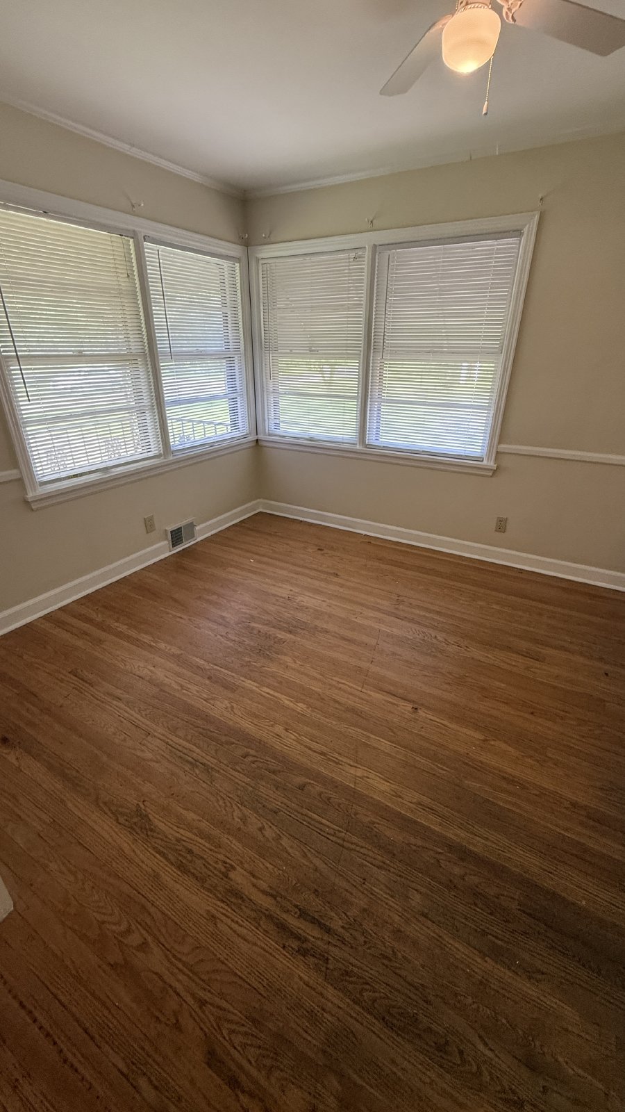 1660 Almara Cir property image